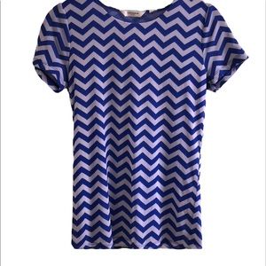 LIZ CLAIBORNE chevron pattern top
